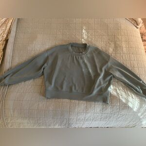 Lululemon perfectly oversized cropped crew